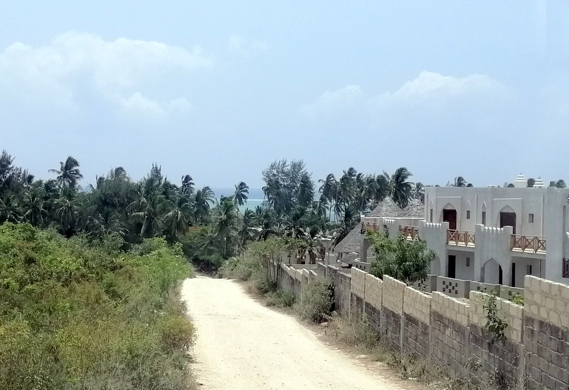 Zanzibaras automobiliu. Kizimkazi-Paje-Matemwe-Chuini-Stone Town. 